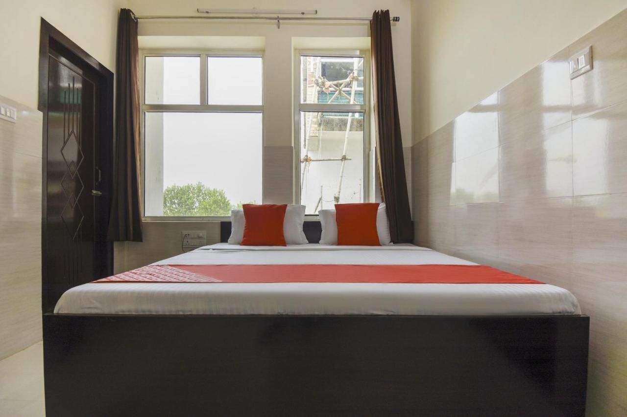 Flagship 75751 Hotel Surya Bahadrabad Zewnętrze zdjęcie
