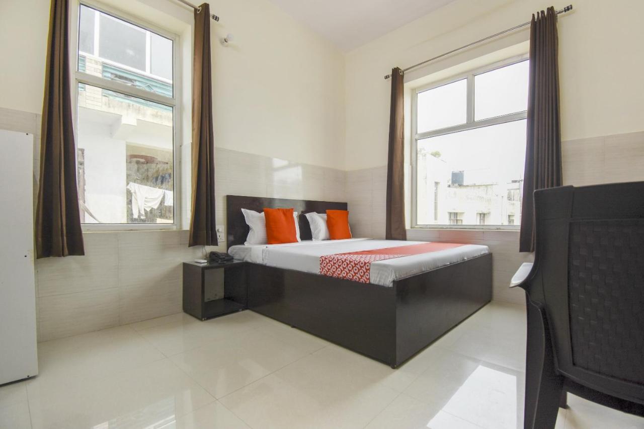 Flagship 75751 Hotel Surya Bahadrabad Zewnętrze zdjęcie