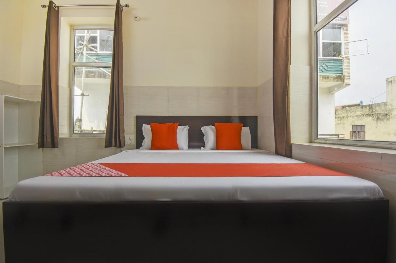 Flagship 75751 Hotel Surya Bahadrabad Zewnętrze zdjęcie