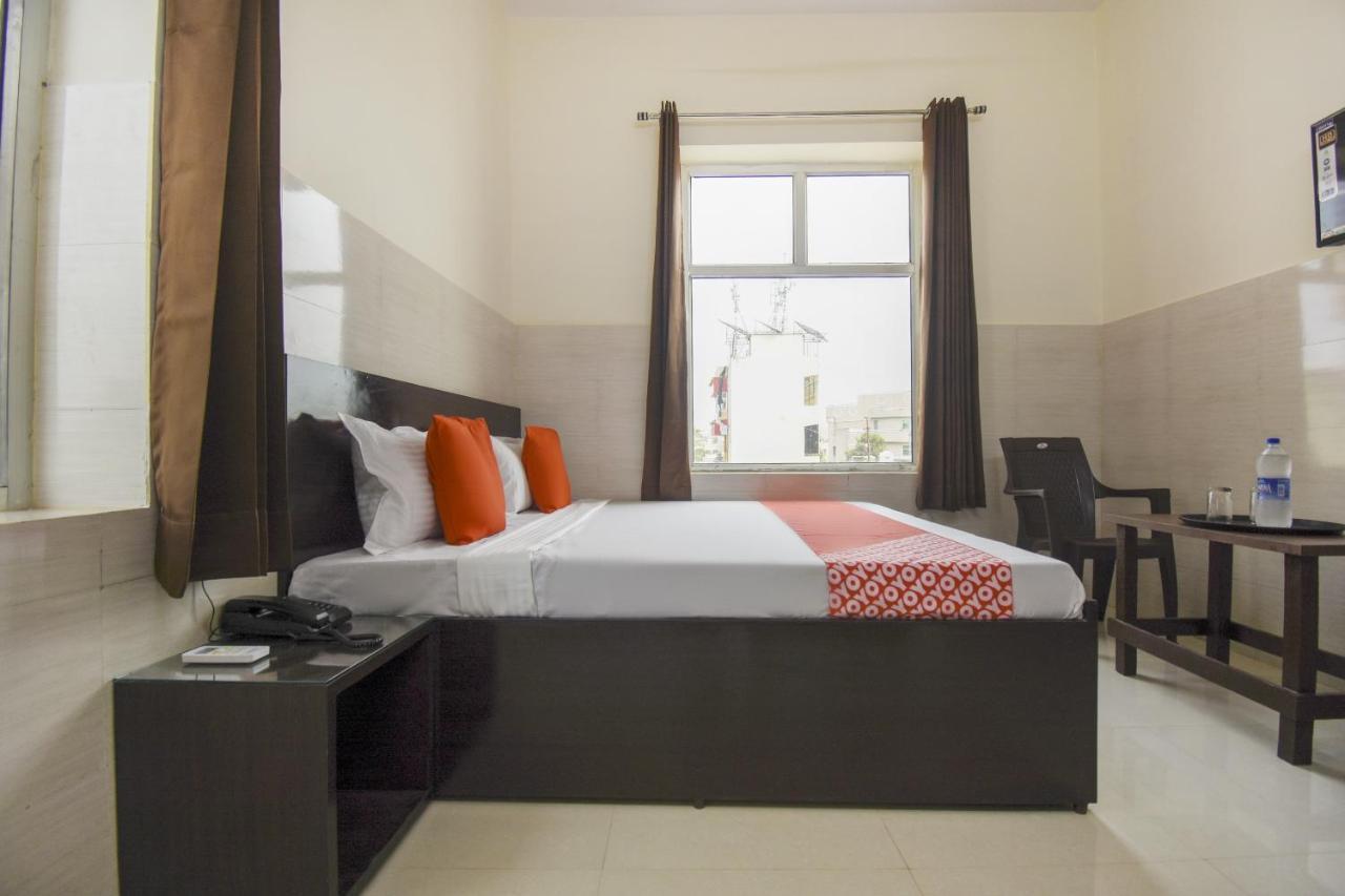 Flagship 75751 Hotel Surya Bahadrabad Zewnętrze zdjęcie
