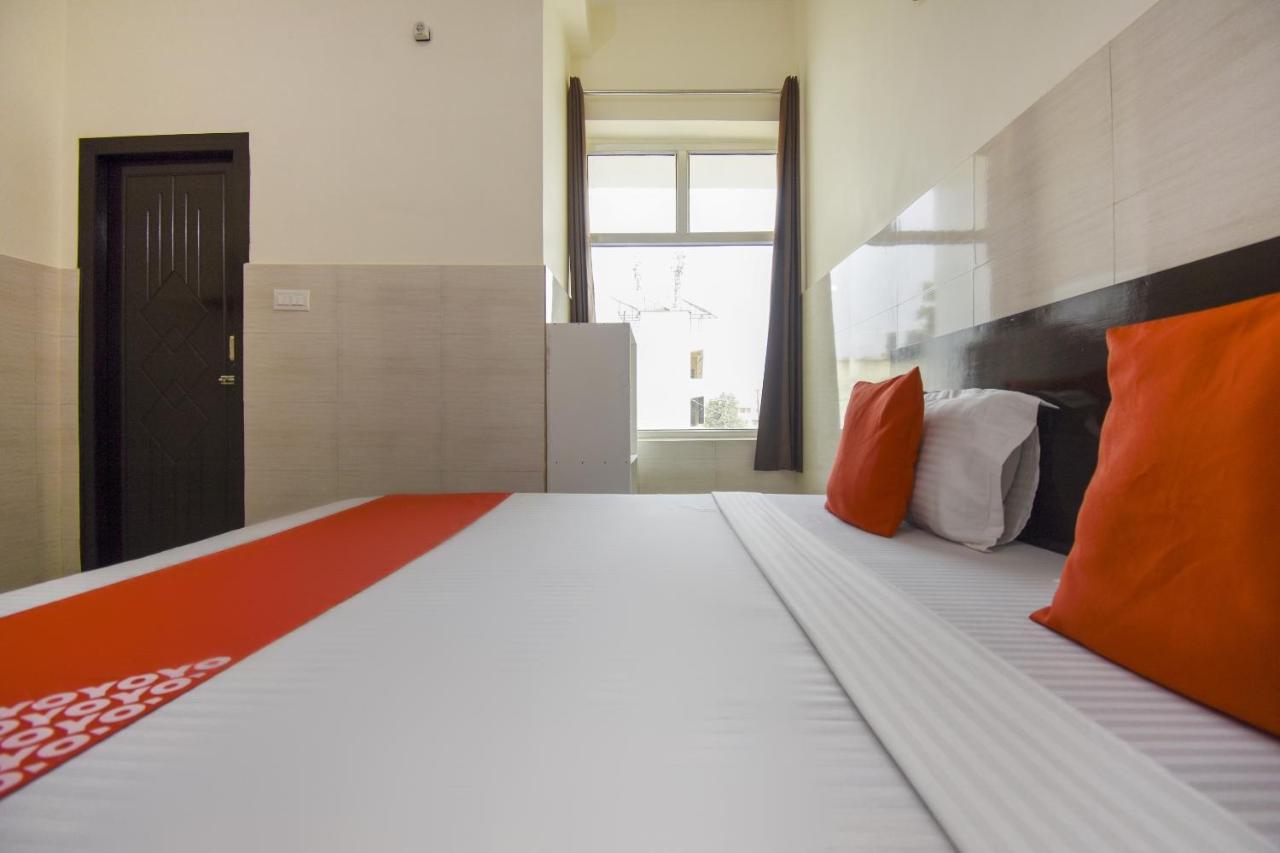 Flagship 75751 Hotel Surya Bahadrabad Zewnętrze zdjęcie