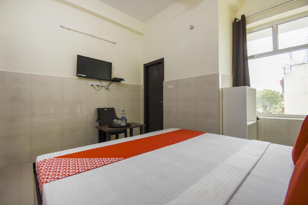 Flagship 75751 Hotel Surya Bahadrabad Zewnętrze zdjęcie