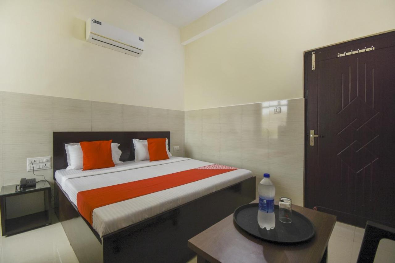 Flagship 75751 Hotel Surya Bahadrabad Zewnętrze zdjęcie