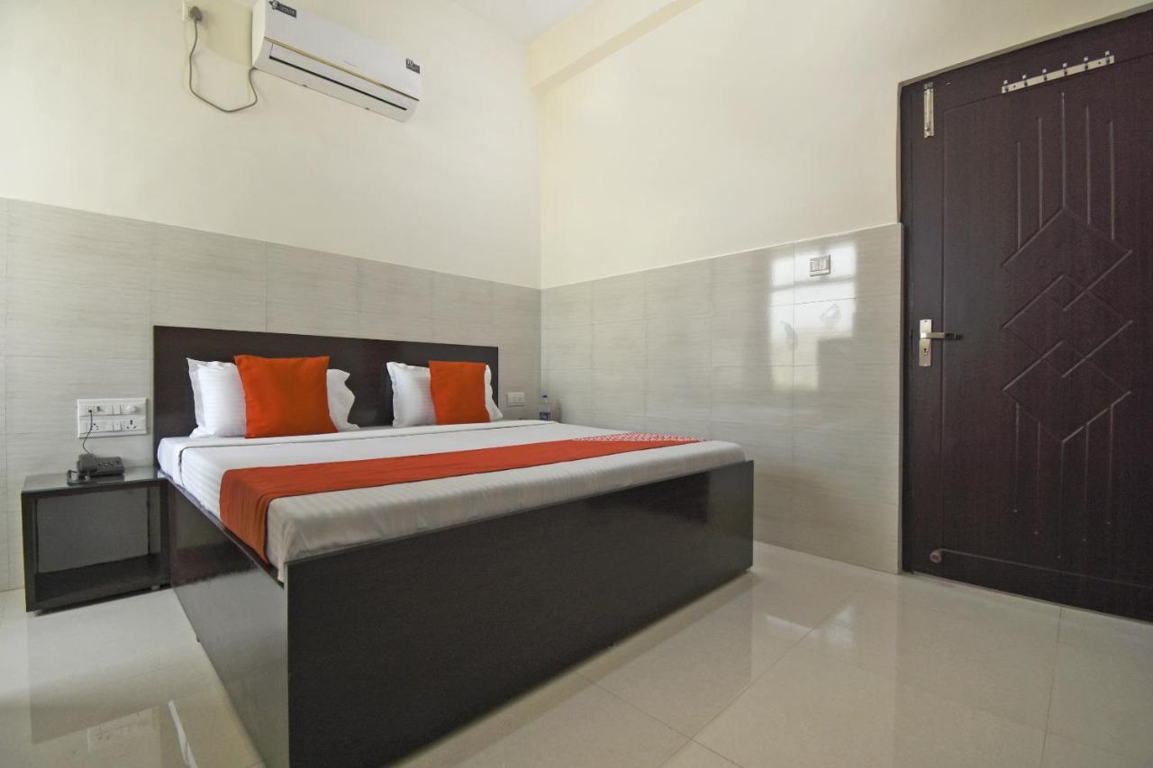 Flagship 75751 Hotel Surya Bahadrabad Zewnętrze zdjęcie